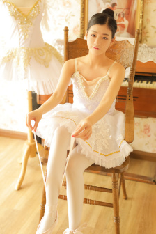 亚洲妇女15p